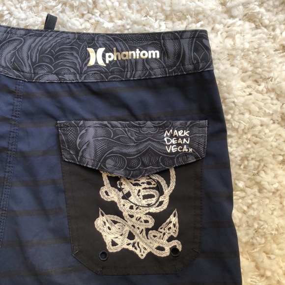 HURLEY Phantom + Mark Dean Vaca Board Shorts - Picture 8 of 9